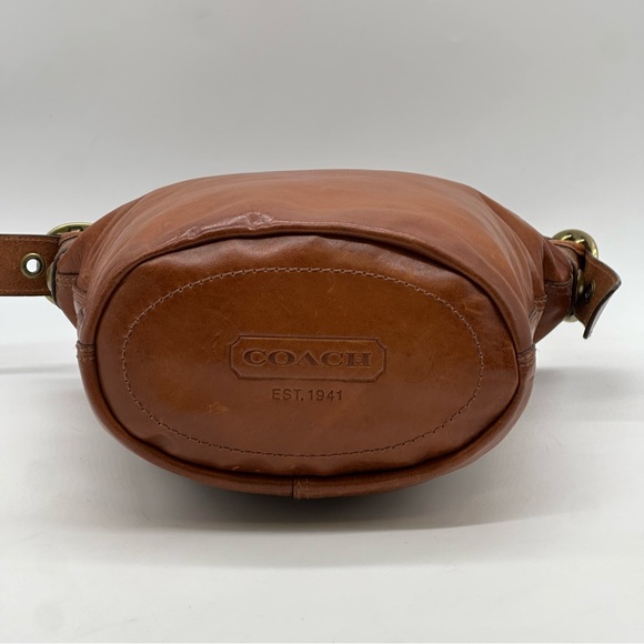 Coach Vintage Bleecker Duffle Bag. - Picture 7 of 8